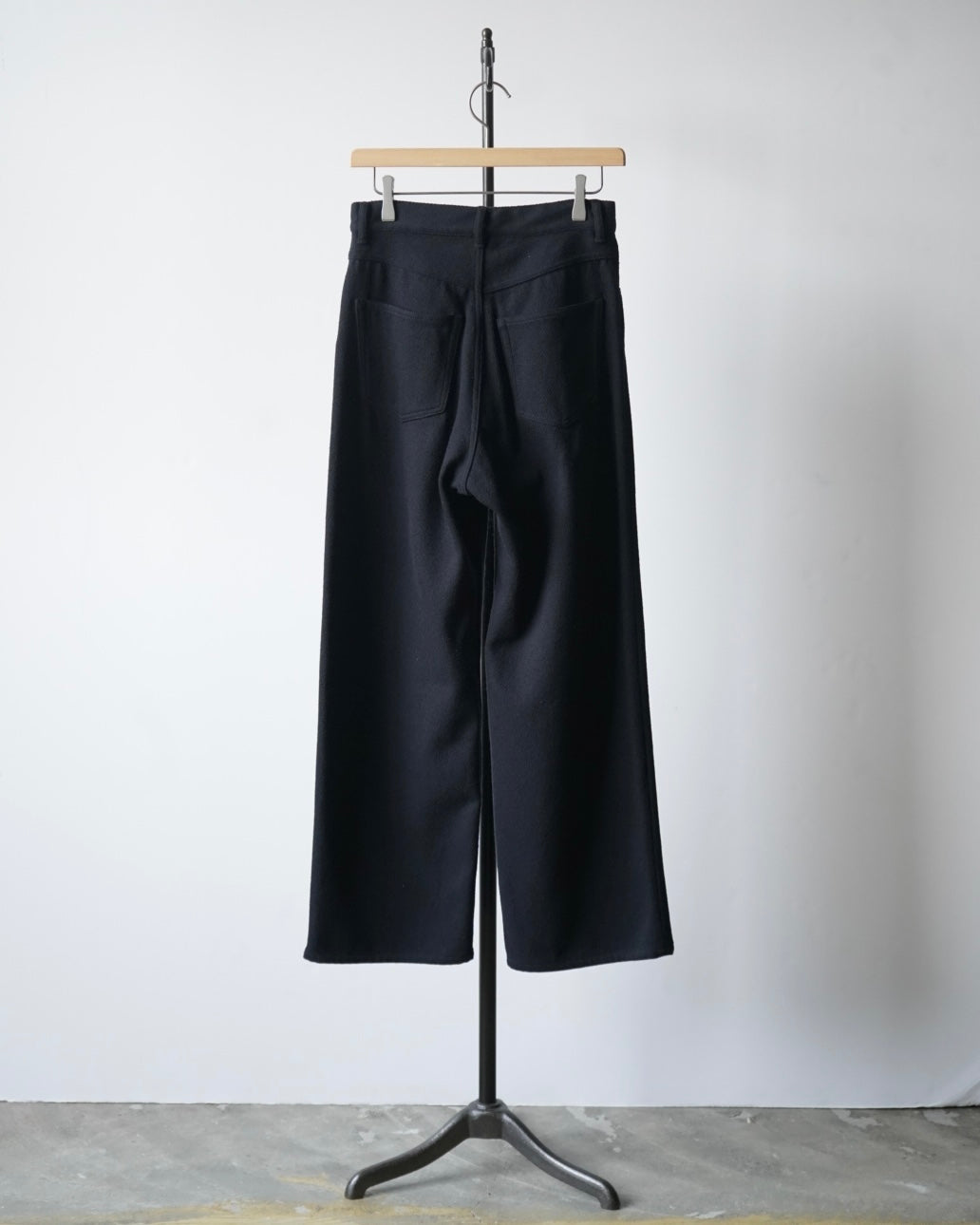 SILK NEP DENIM 5P WIDE PANTS