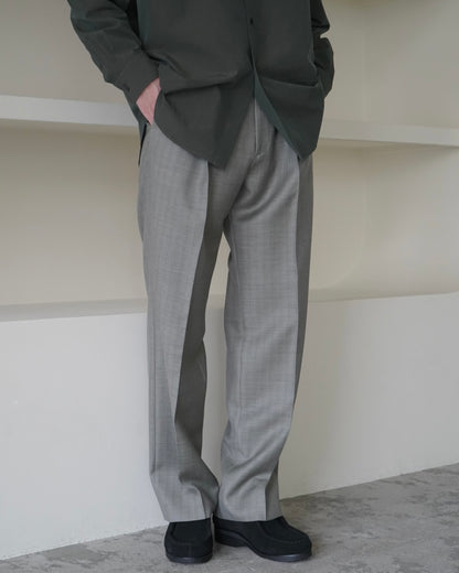BLUEFACED WOOL TWO-TUCK SLACKS