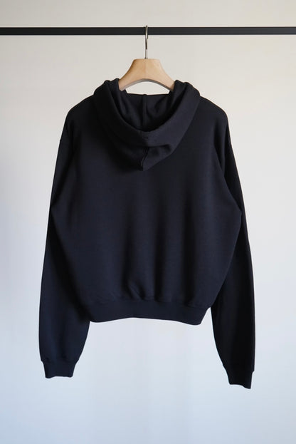 HIGH-TWIST COMPACT SWEAT ZIP PARKER