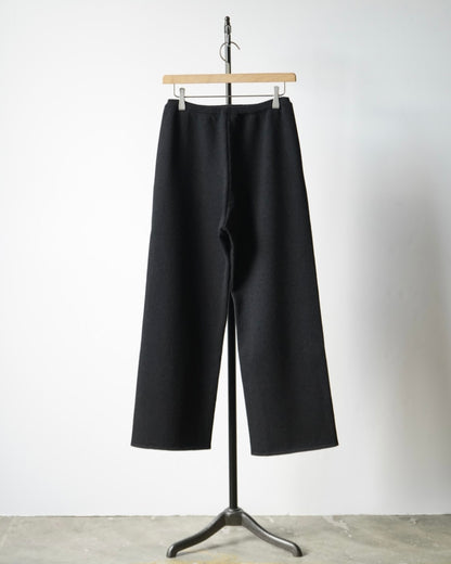 SUPER FINE WOOL KNIT PANTS