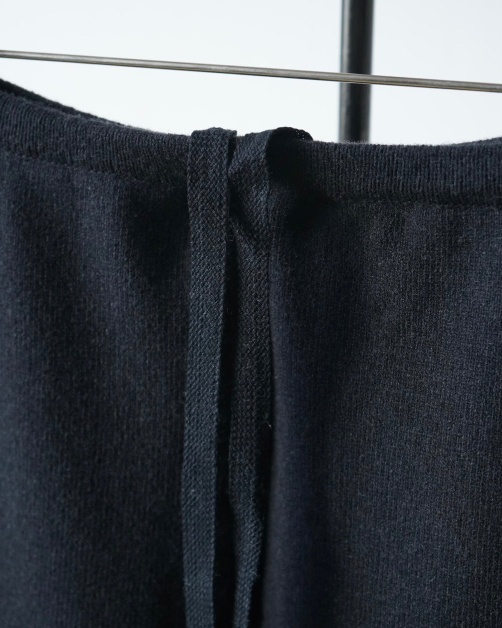 SUPER FINE WOOL KNIT PANTS