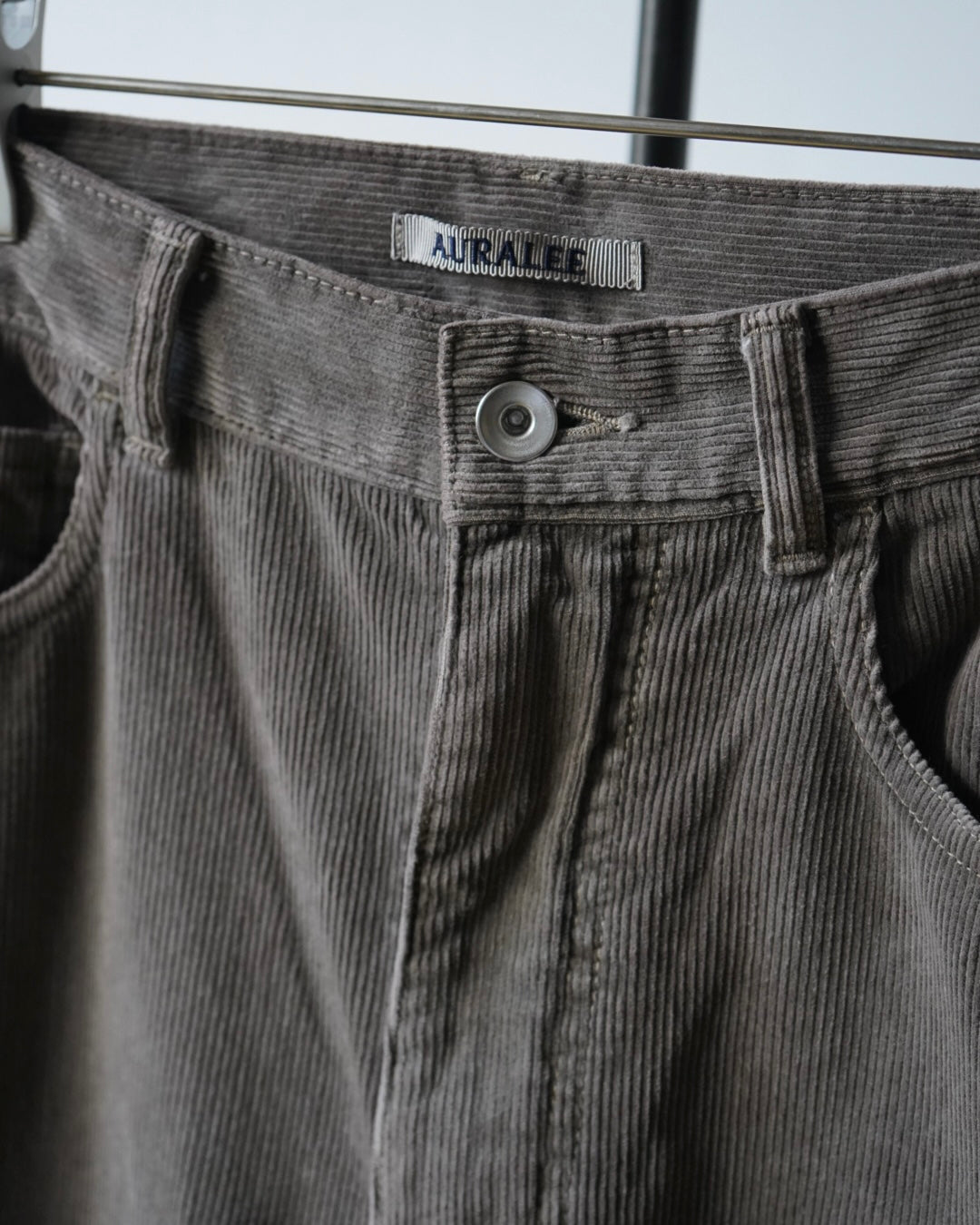 GARMENT-DYED FINX CORDUROY 5P WIDE PANTS