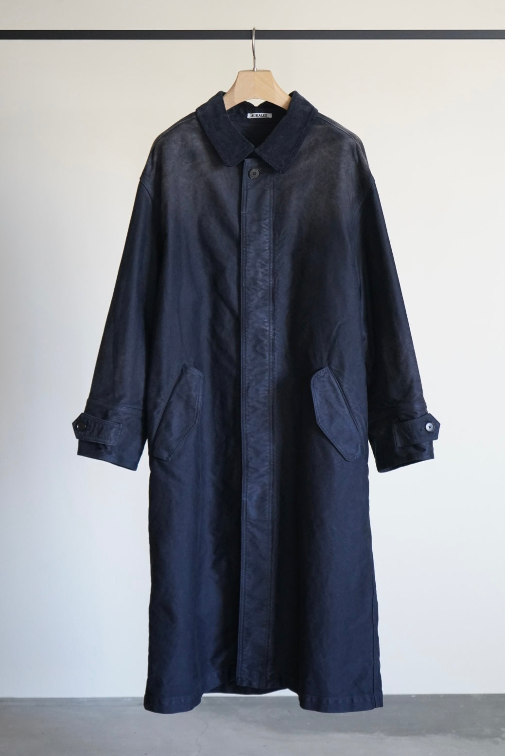 GARMENT-DYED ORGANIC COTTON HEAVY MOLESKIN COAT