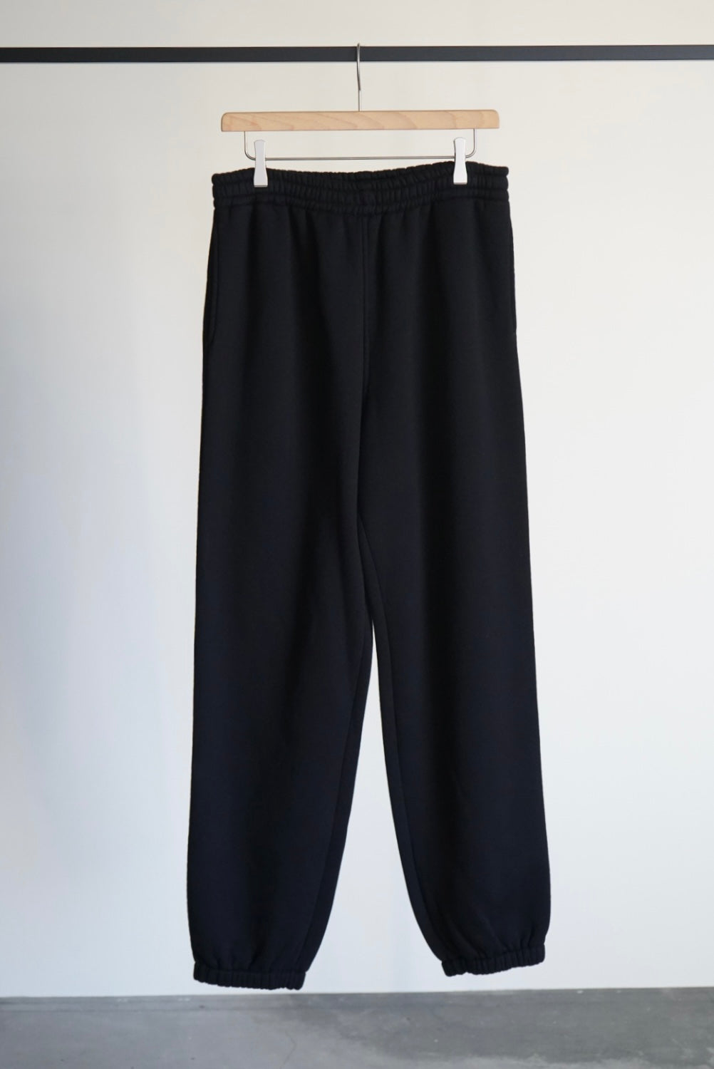 SMOOTH SOFT SWEAT PANTS