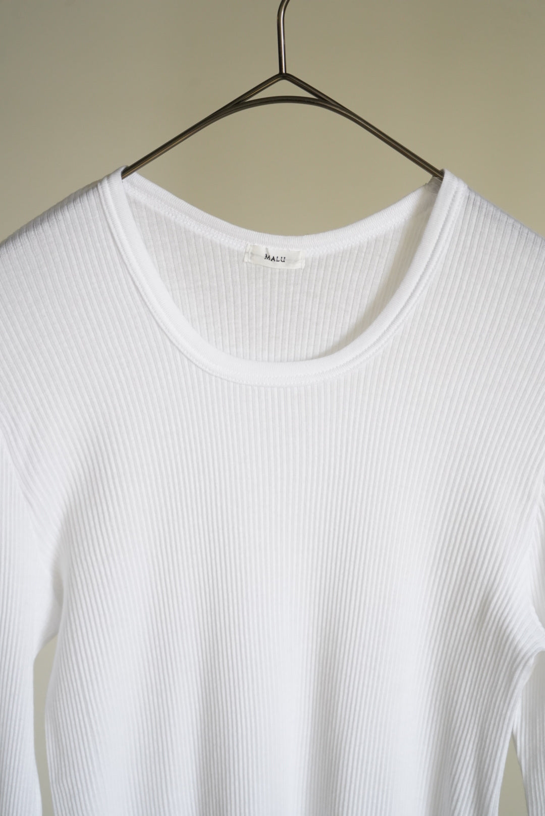 SHAY crew neck