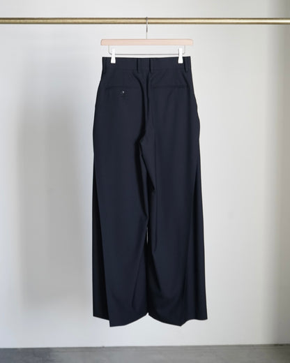WOOL SIDE TUCK PANTS