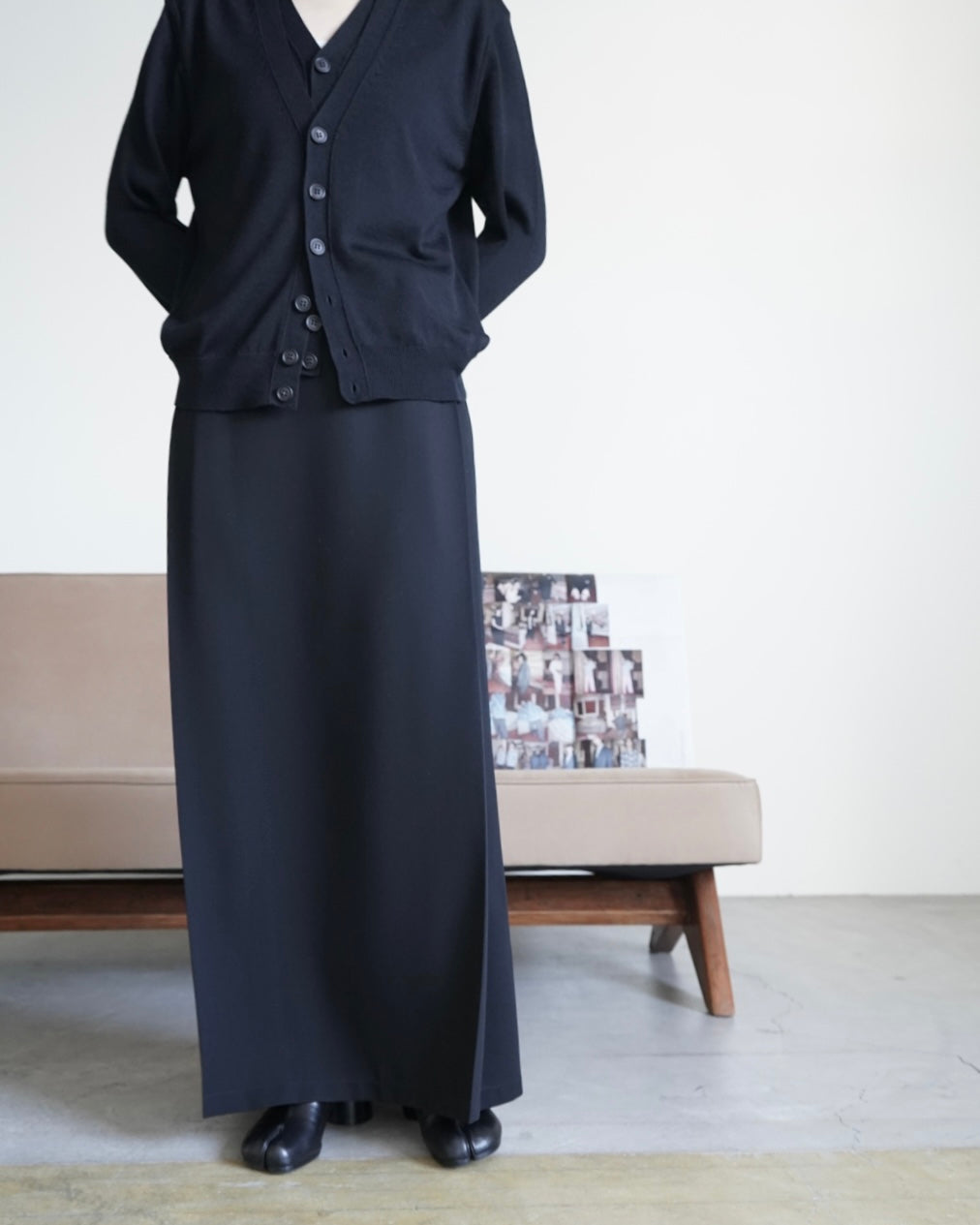 PLEATED LONG SKIRT