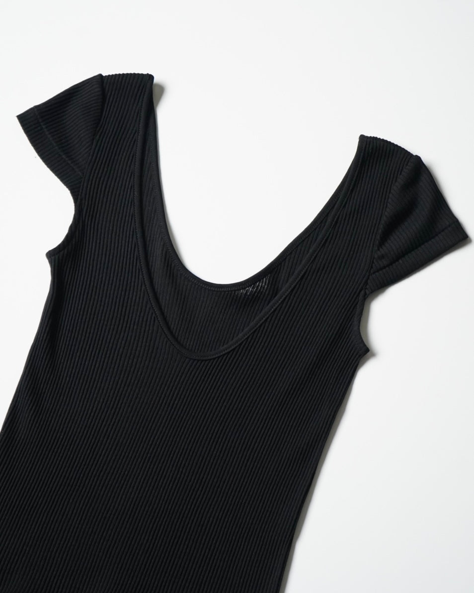KAIA Two Way Scoop Cap Sleeve