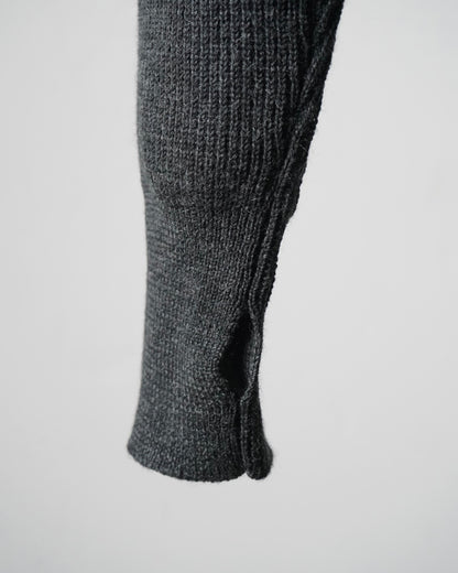ZIPPED CARDIGAN