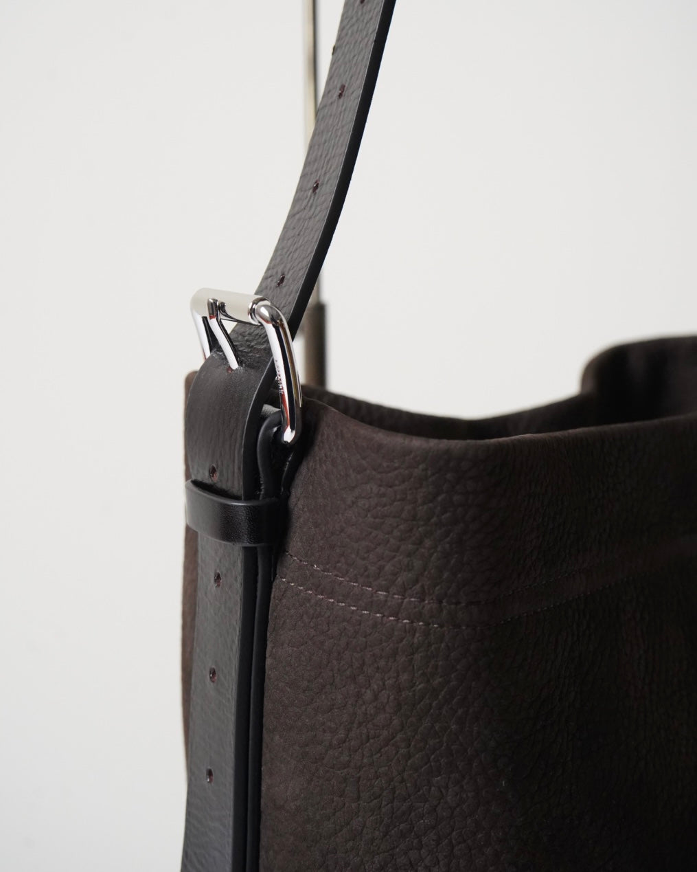 SMALL BELTED TOTE