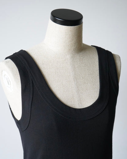 OMIT RIB TANK