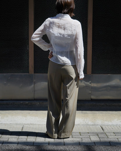LIGHT WOOL MAX GABARDINE TWO-TUCK SLACKS