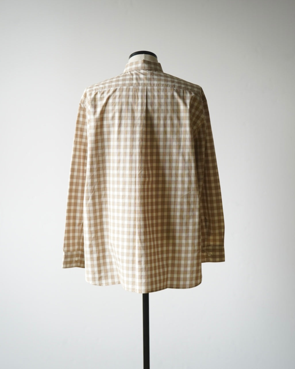 LIGHT POPLIN HANDMADE CLASSIC COLLAR SHIRT