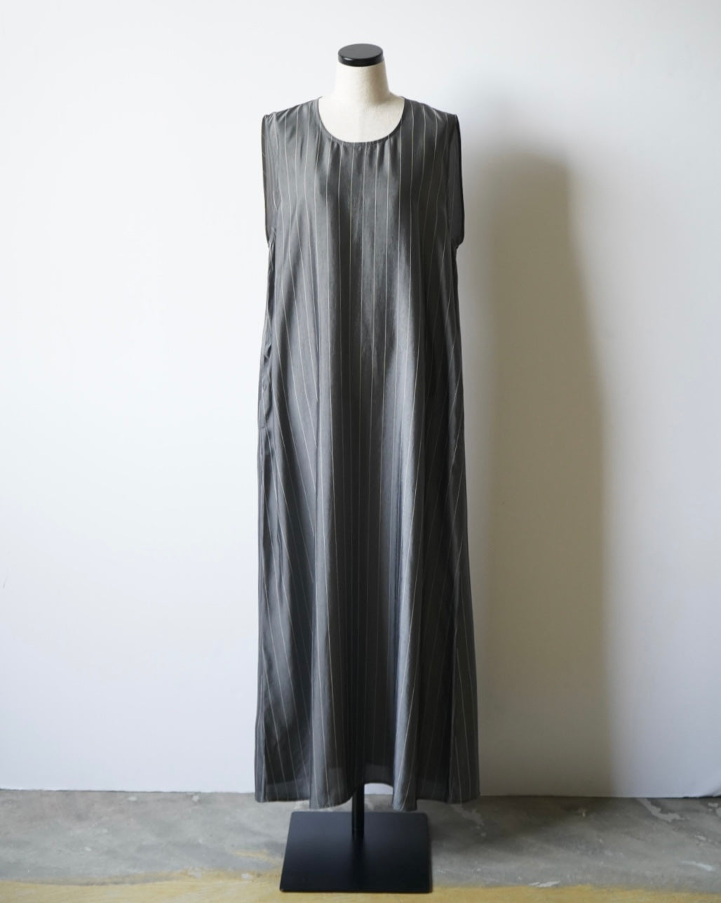 CUPRO PINSTRIPES ROUND NECK LONG DRESS (IDEAL Exclusive)