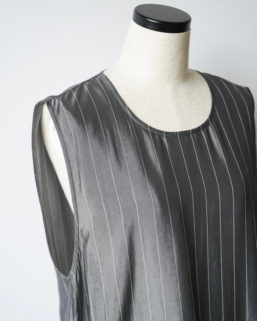 CUPRO PINSTRIPES ROUND NECK LONG DRESS (IDEAL Exclusive)