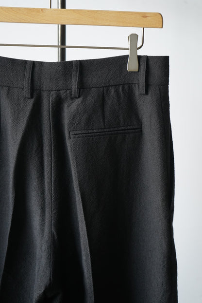 CRAPE DOUBLE PLEATED WIDE TROUSERS