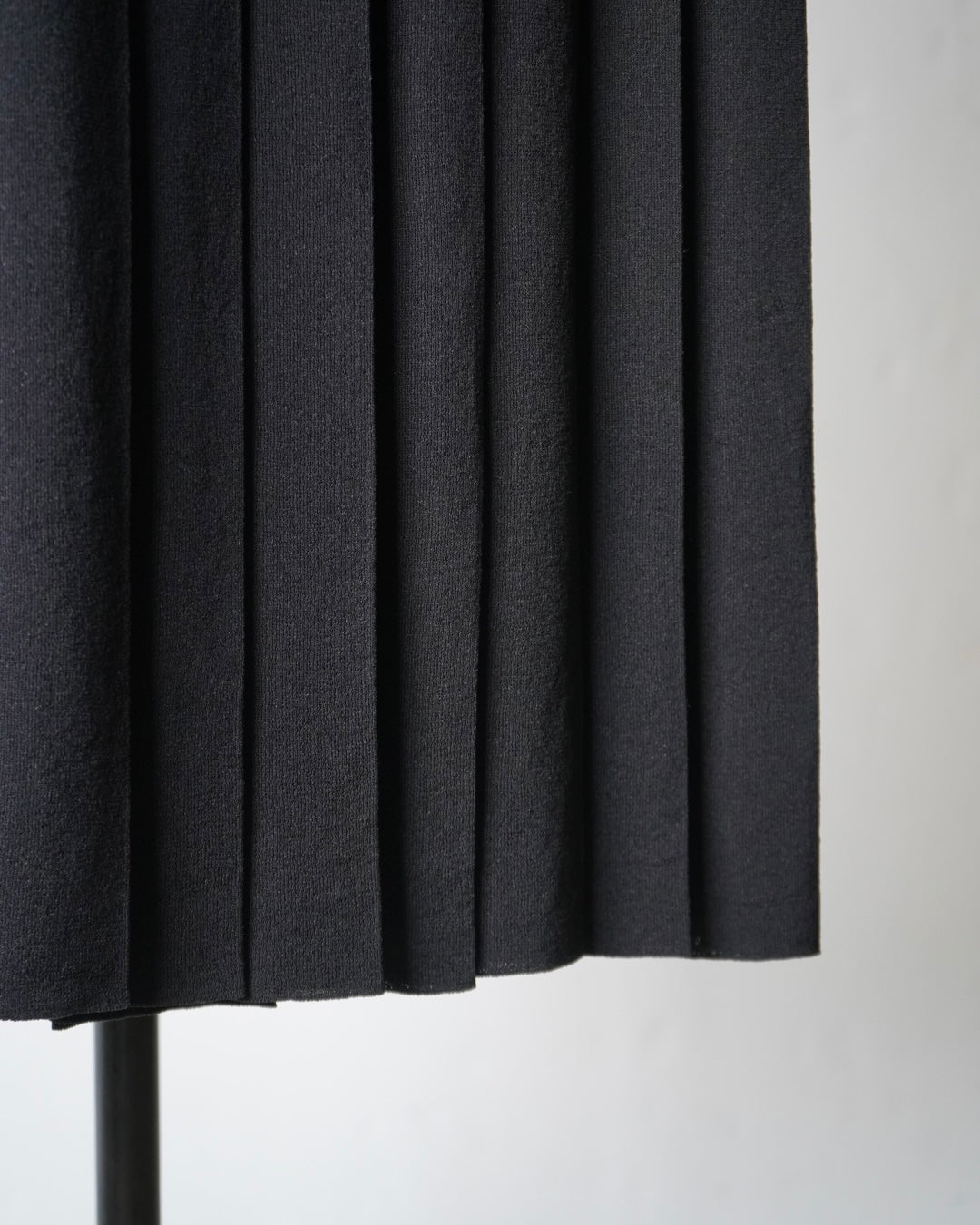 WASHI PAPER PLEATED SKIRT