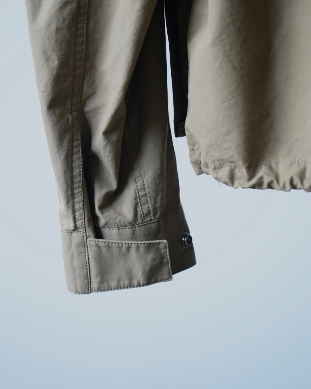 SHORT RAIN PARKA