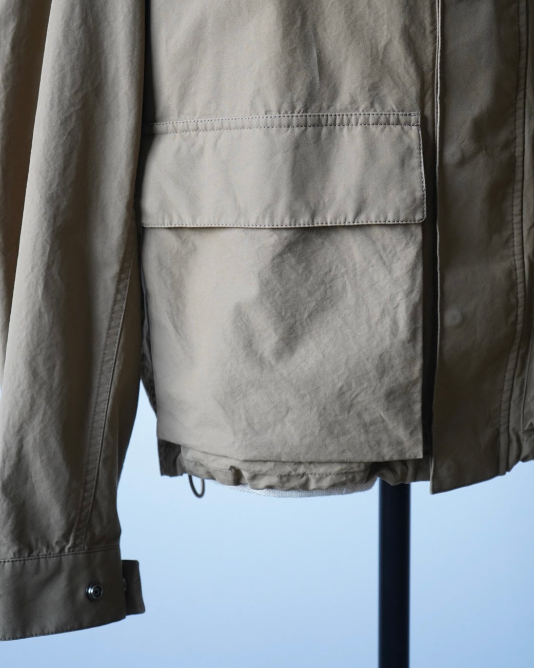 SHORT RAIN PARKA