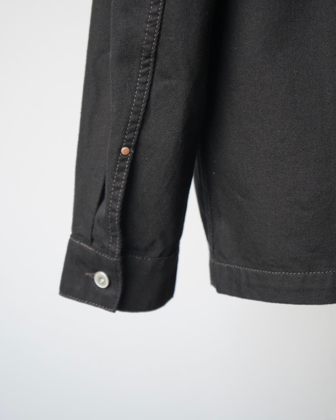 WORKWEAR OVERSHIRT WITH LEATHER COLLAR