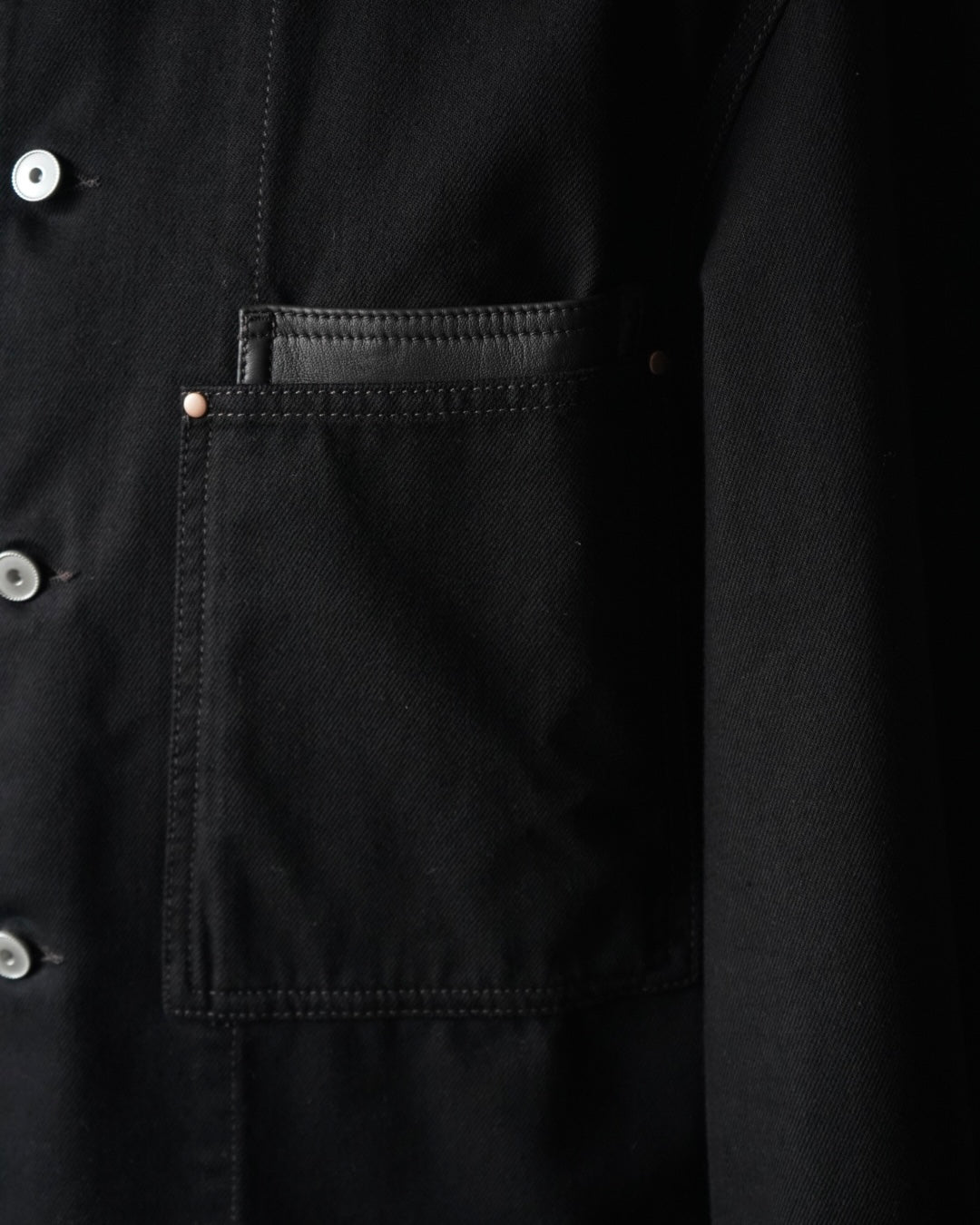 WORKWEAR OVERSHIRT WITH LEATHER COLLAR