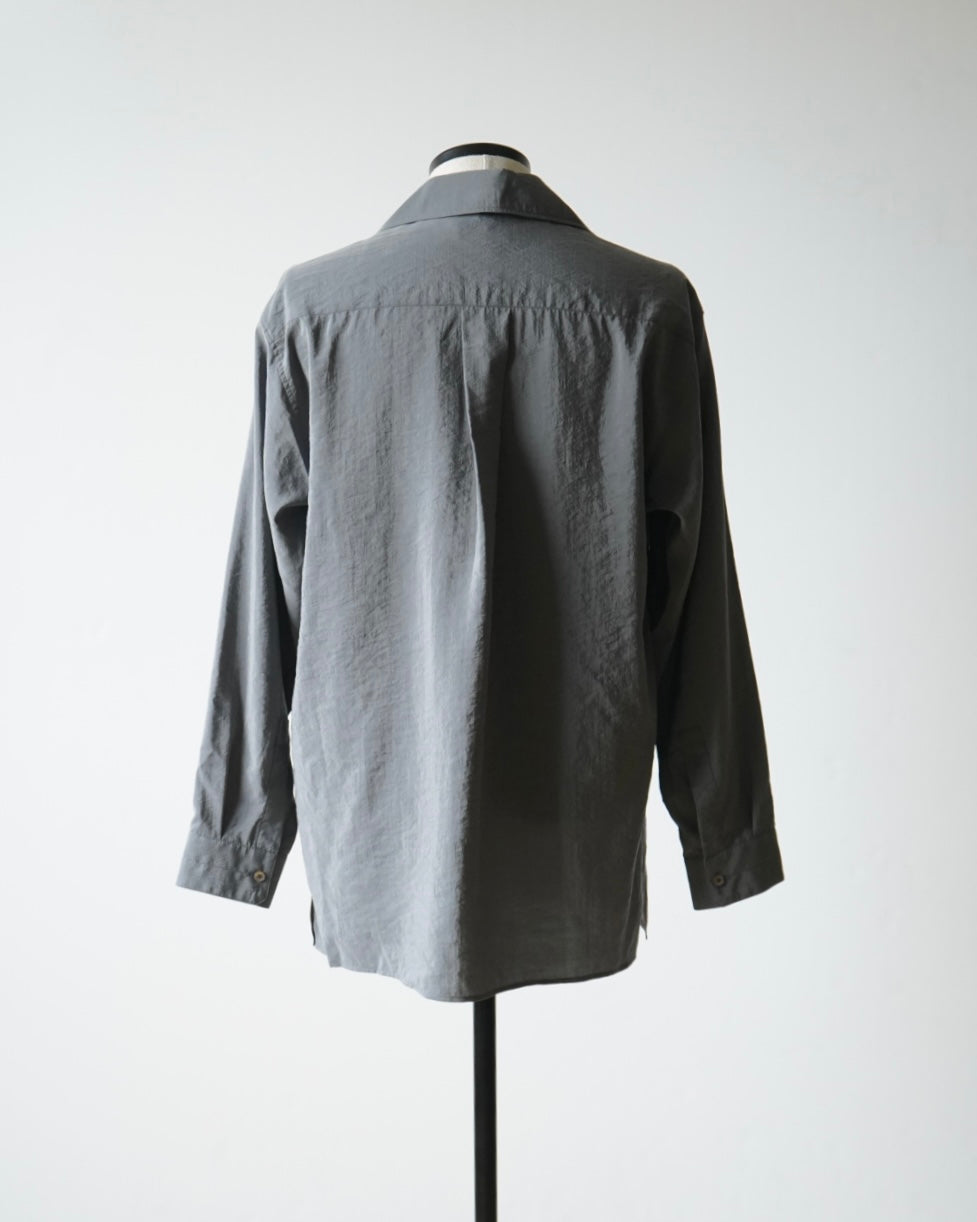 CONVERTIBLE COLLAR SHIRT