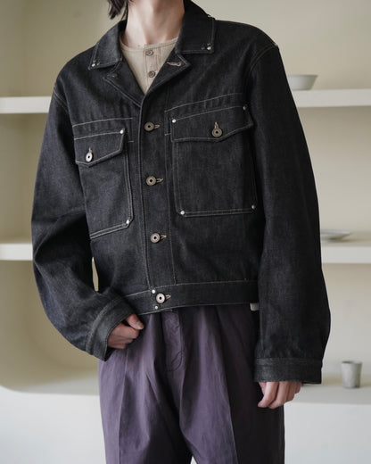 TRUCKER JACKET WITH STUDS