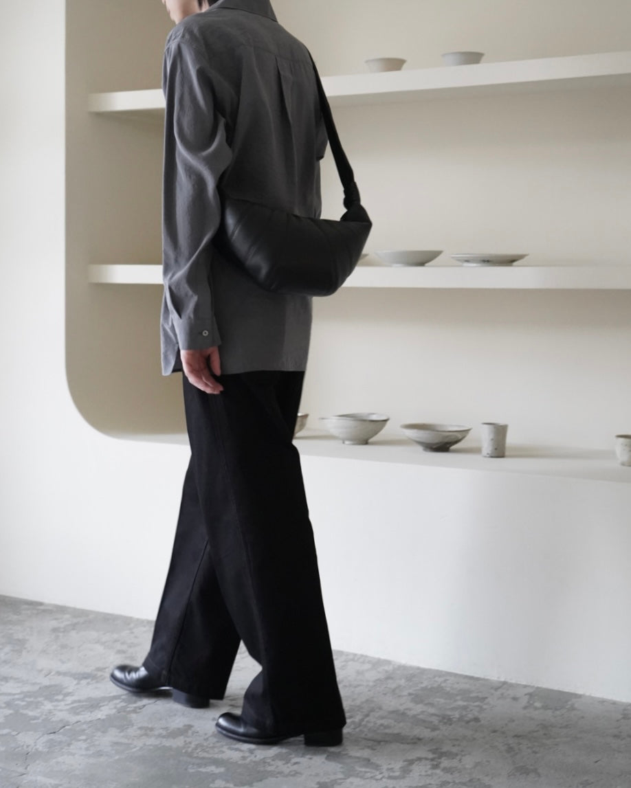 CONVERTIBLE COLLAR SHIRT