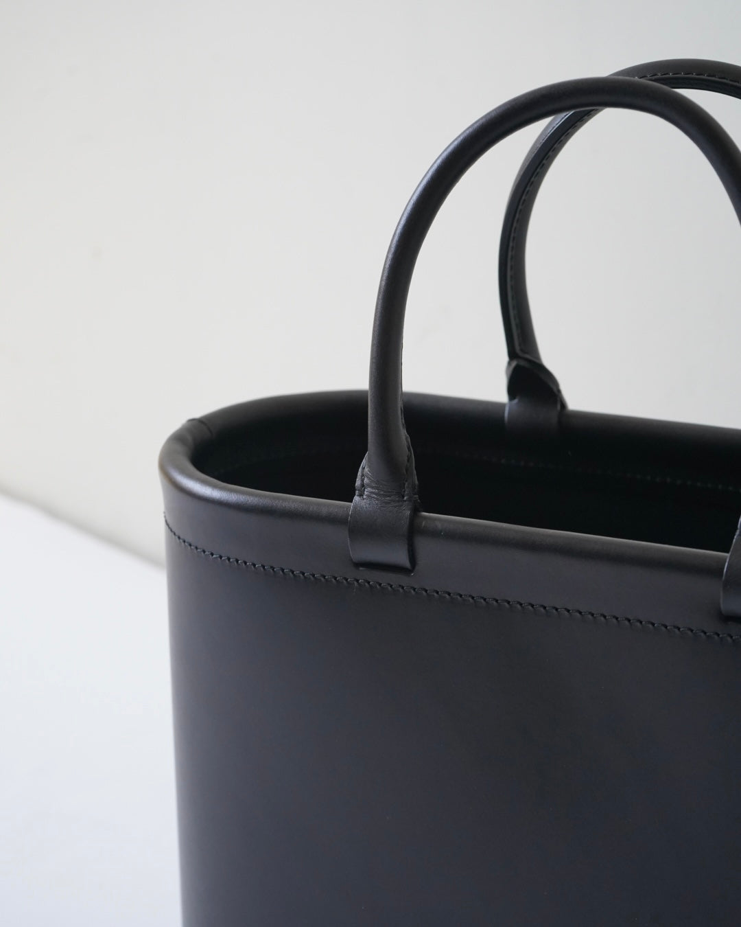 RIGED TOTE : M