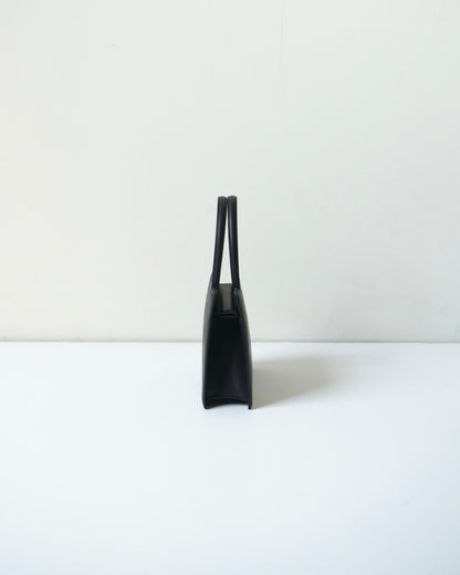 SQUARE-SHAPED TOTE BAG SHORT HANDLE : S