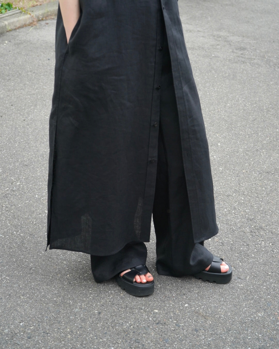 LINEN MAXI SHIRT DRESS