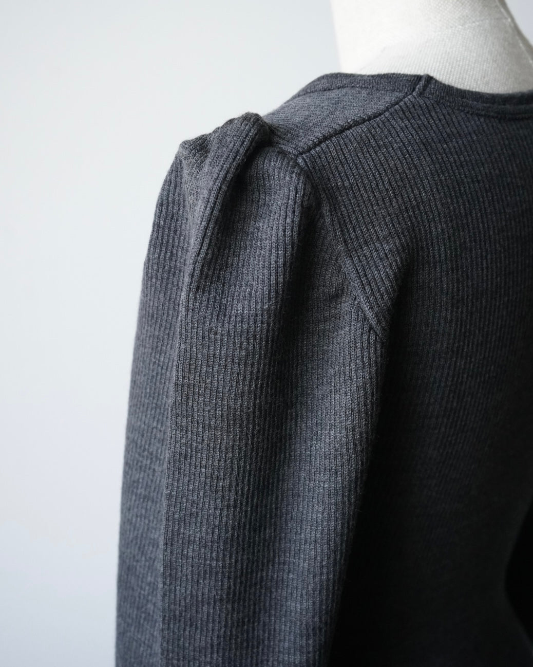 RIB STITCH U-NECK UNDERWEAR