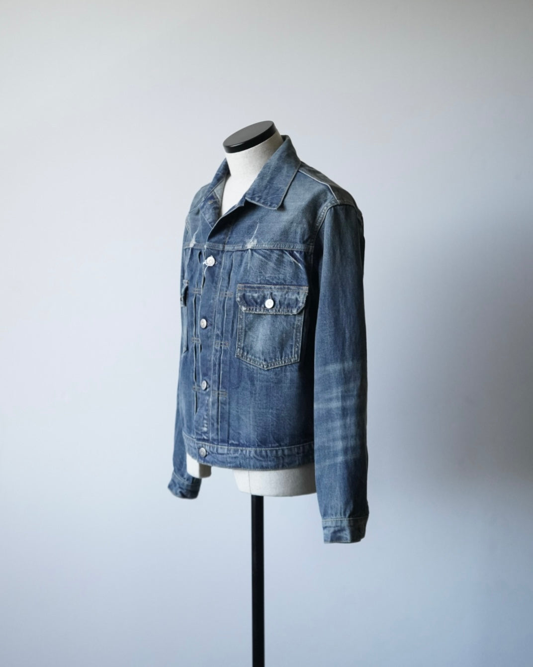 DENIM JACKET