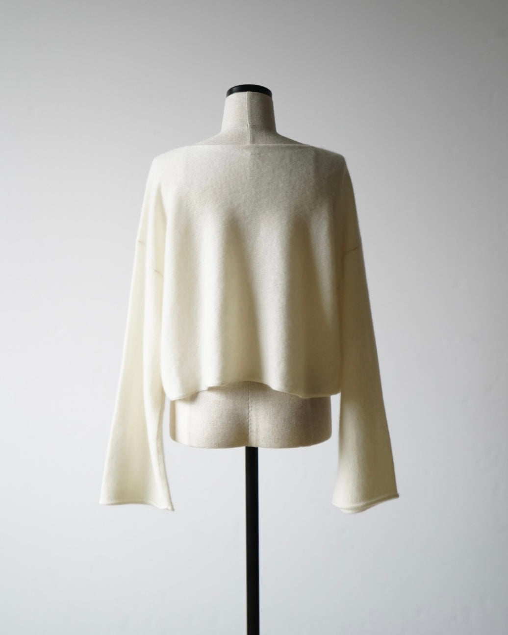 CASHMERE BATEAU NECK PULLOVER