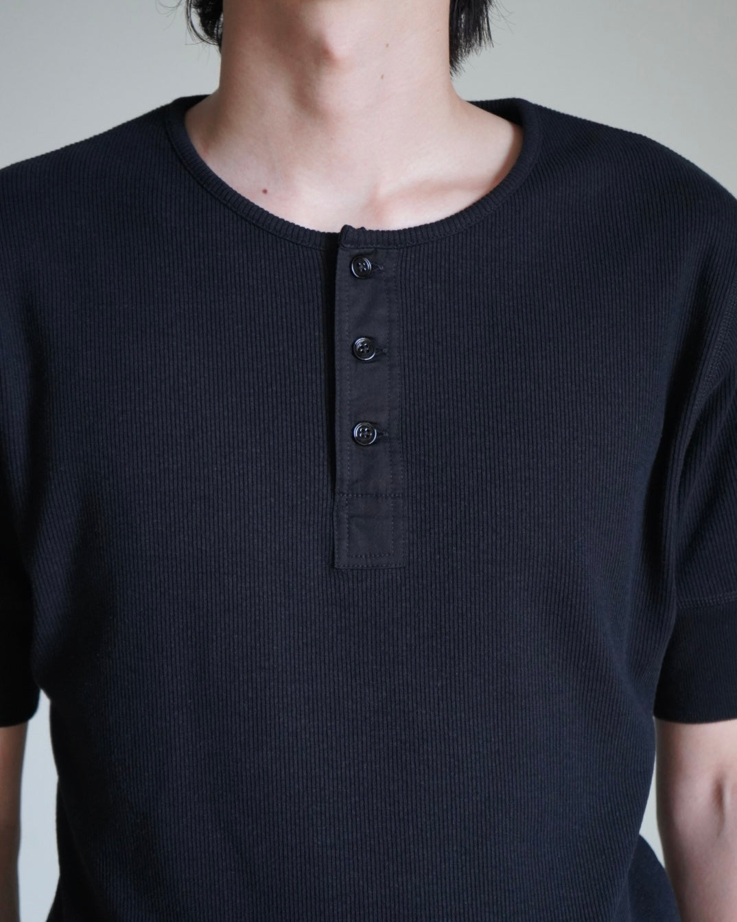 RIB HENLEY TOP