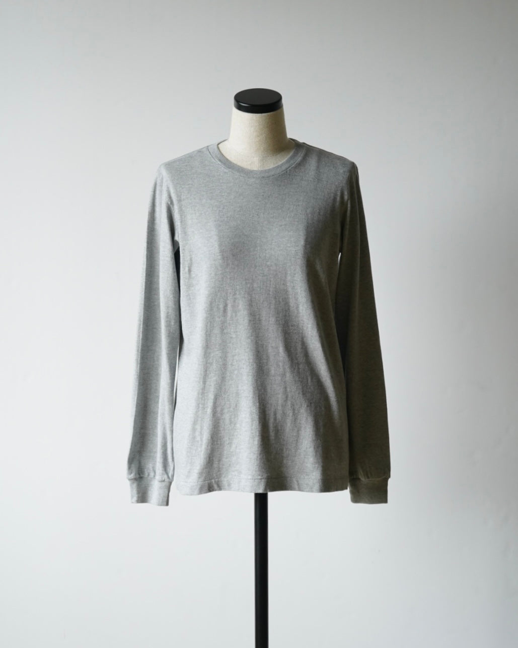 SEAMLESS L/S TEE