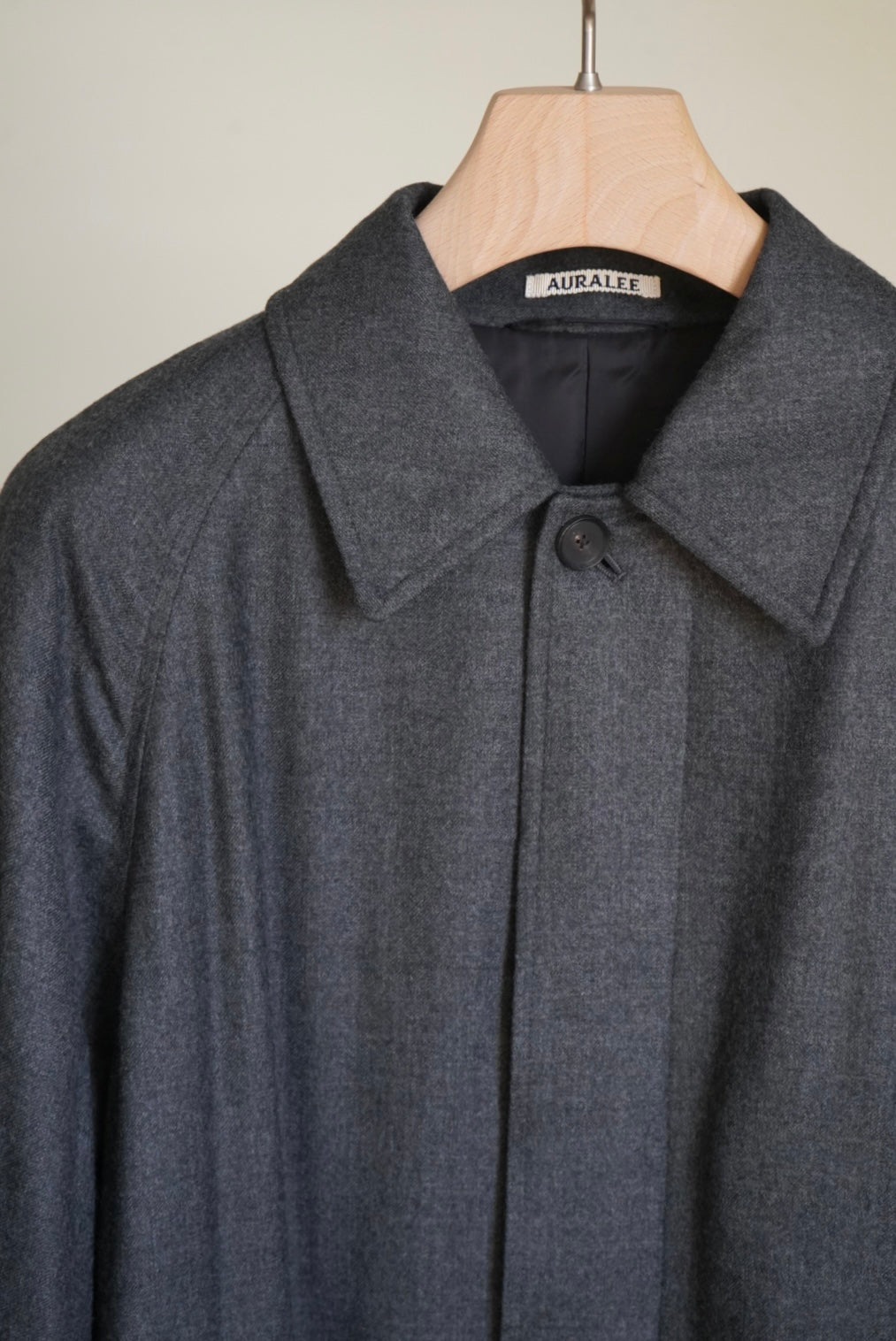 SUPER LIGHT WOOL PADDED COAT