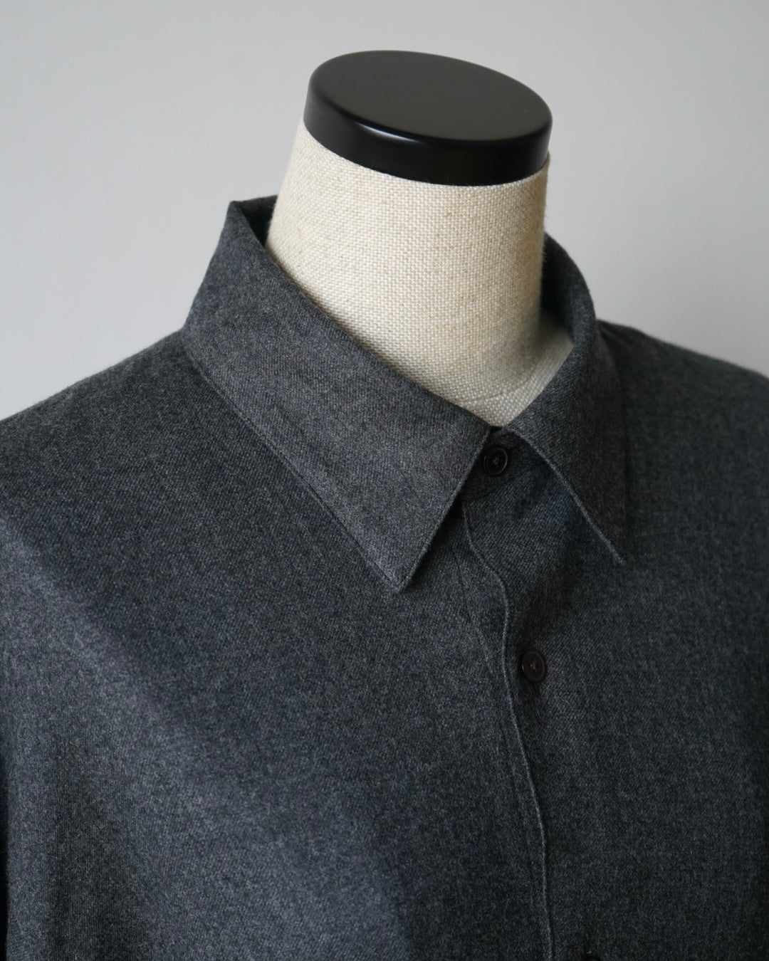 SUPER LIGHT WOOL SHIRT DRESS