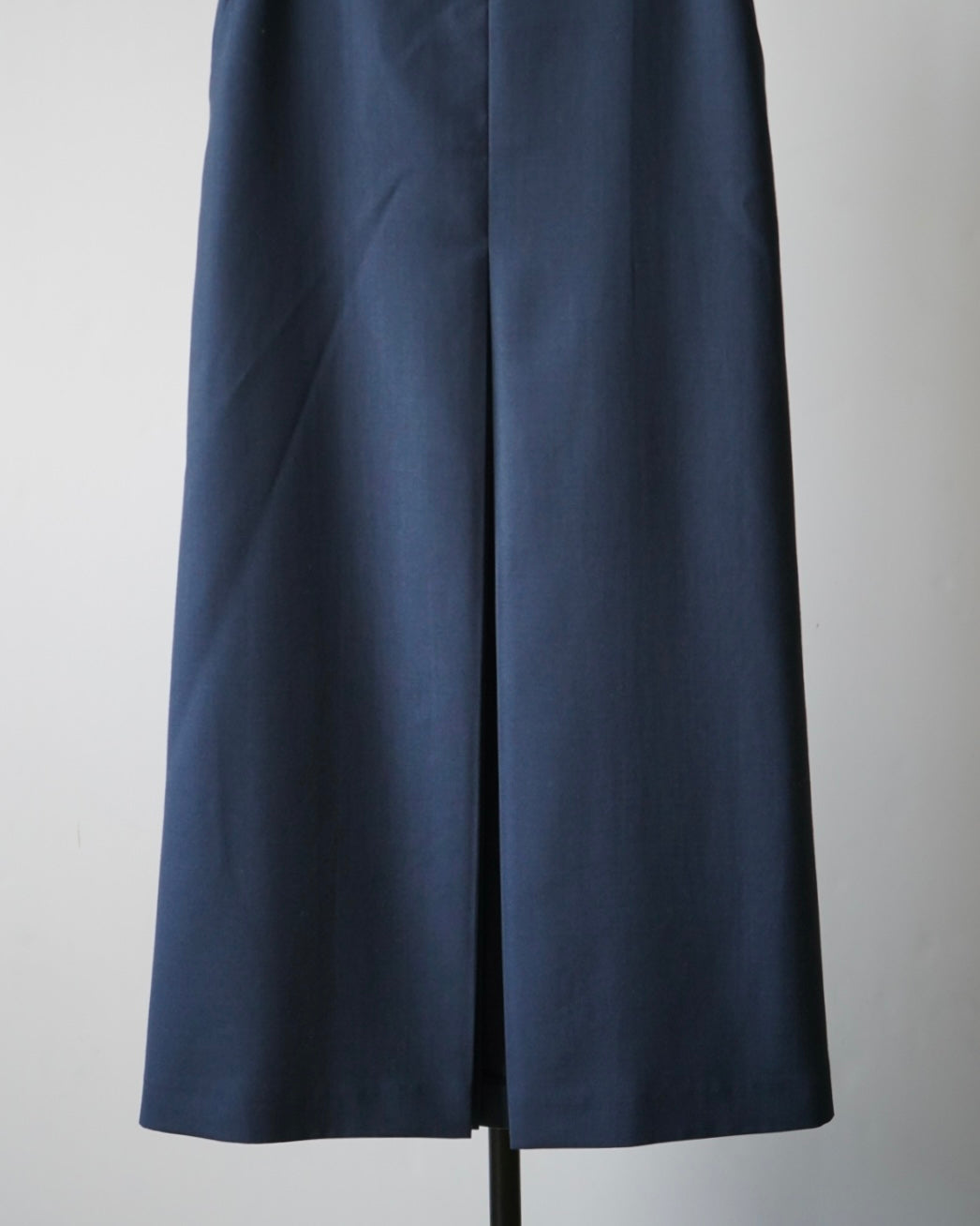 TENSE WOOL DOUBLE CLOTH SLIT SKIRT