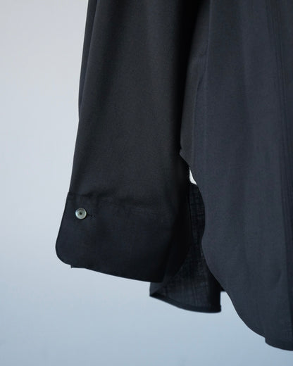 PIN TUCK STAND COLLAR BLOUSE