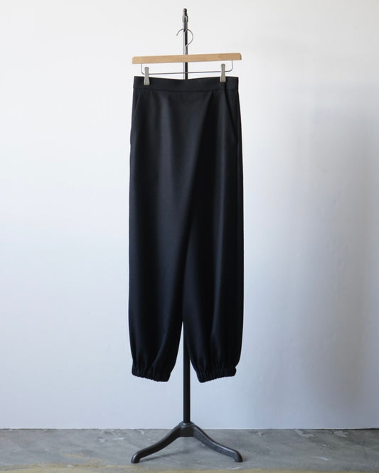WIDE TUCK TROUSERS