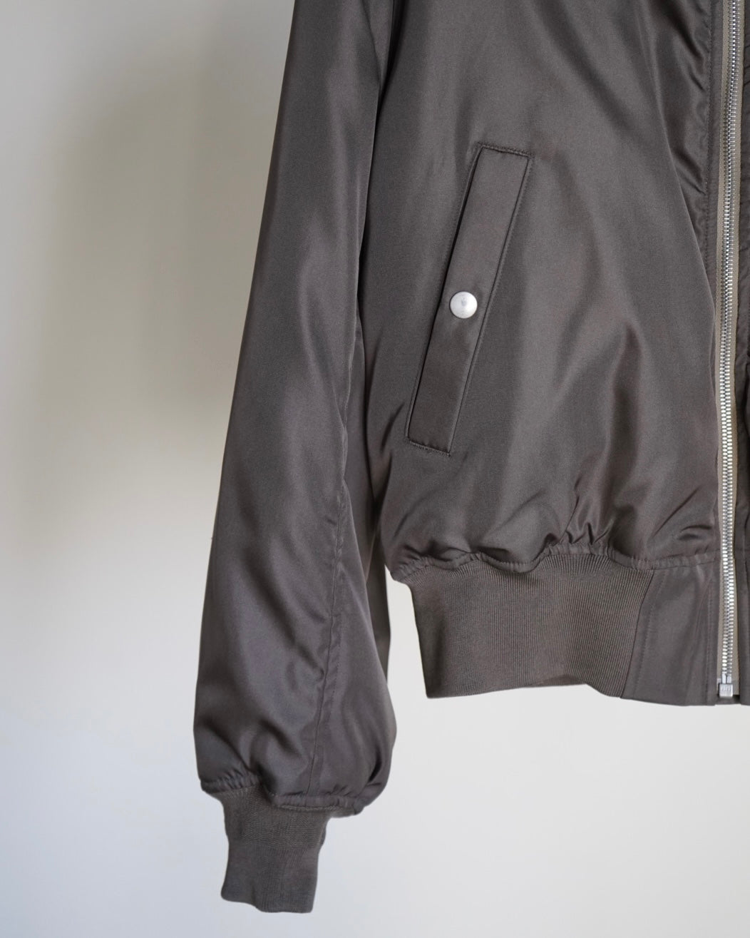 HIGH DENSITY SILK TWILL FLIGHT BLOUSON