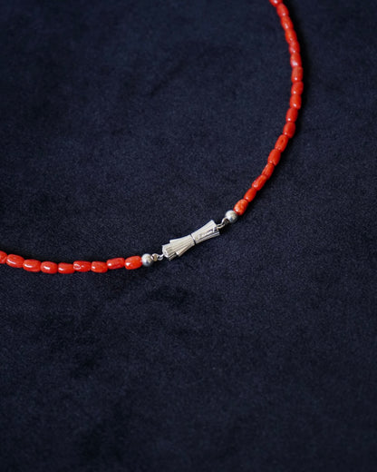 SHORT CORAL NECKLACE