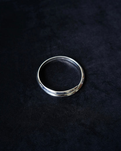 WILLOW BANGLE