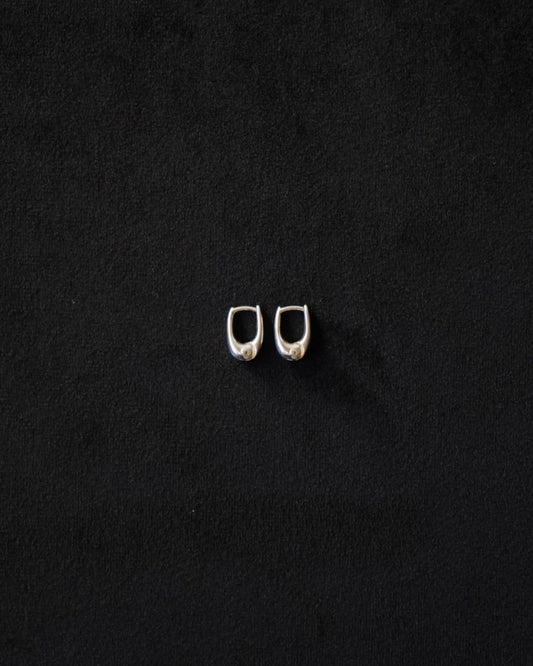 TINY THIN HOOPS