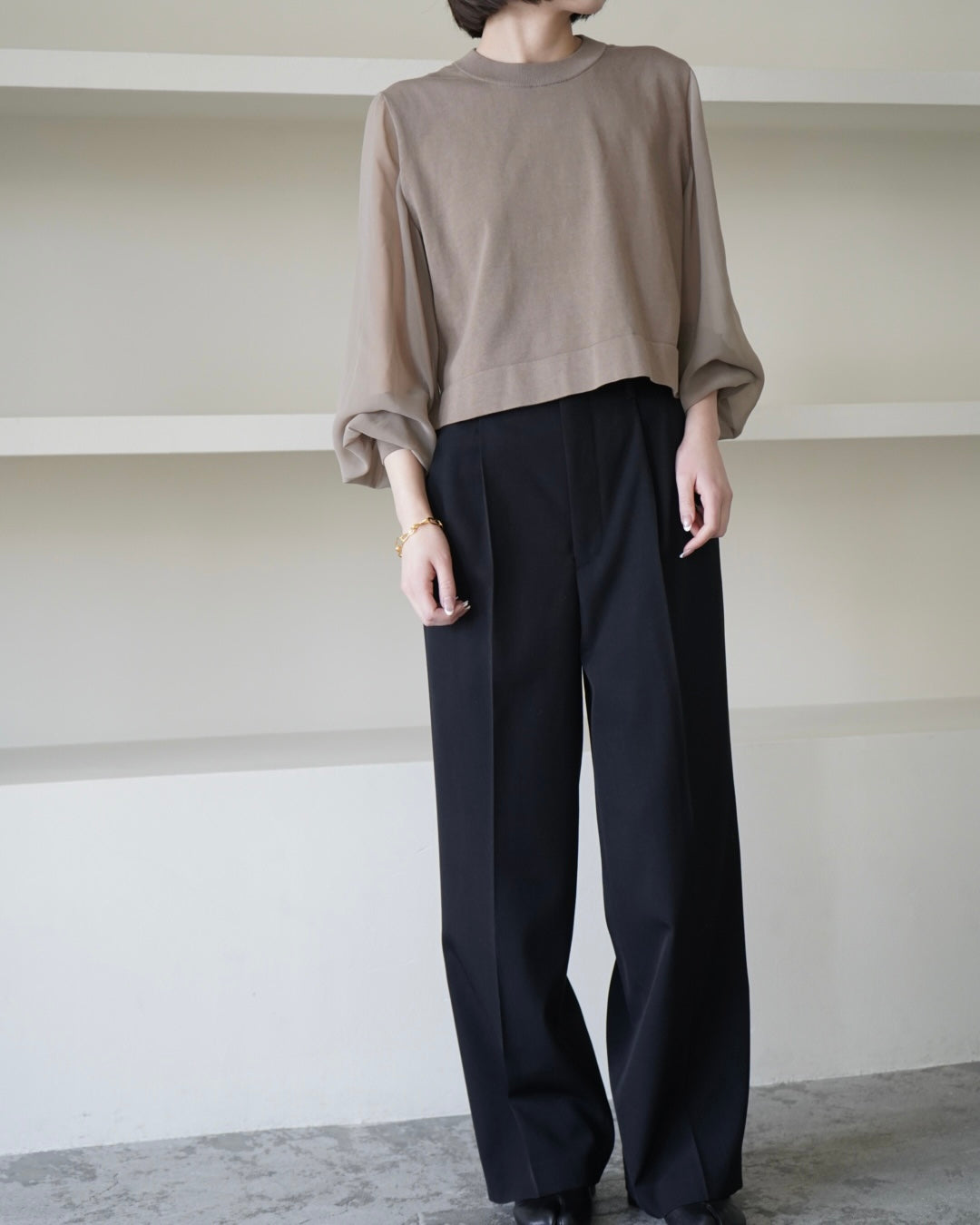 SHEER SLEEVES CREW NECK CROPPED KNIT