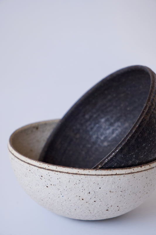 Round bowl | White