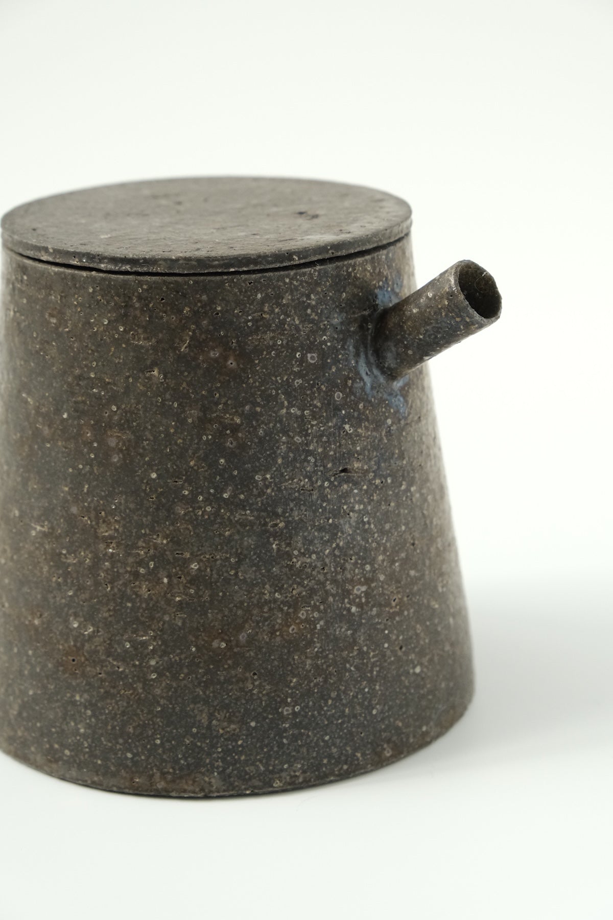 Tea pot (T) | Black