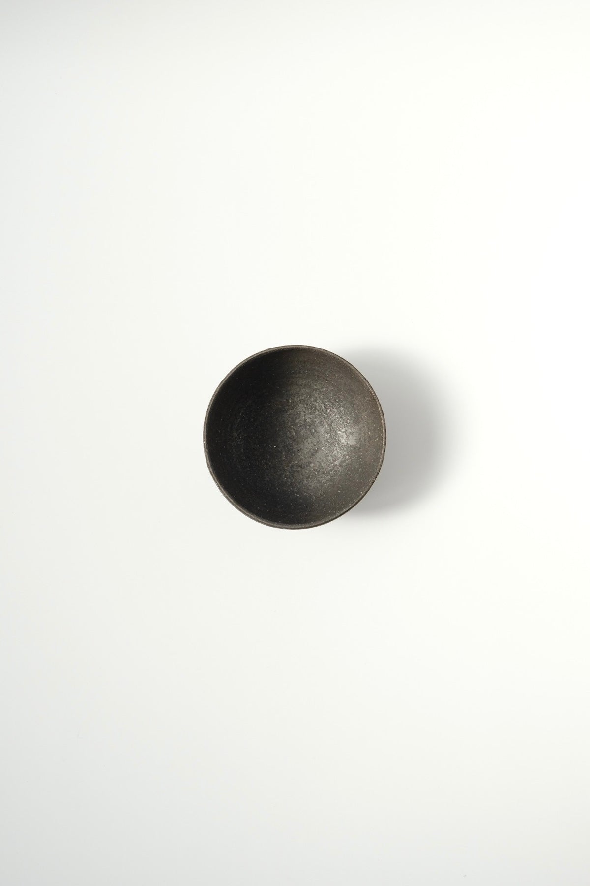 Round bowl | Black