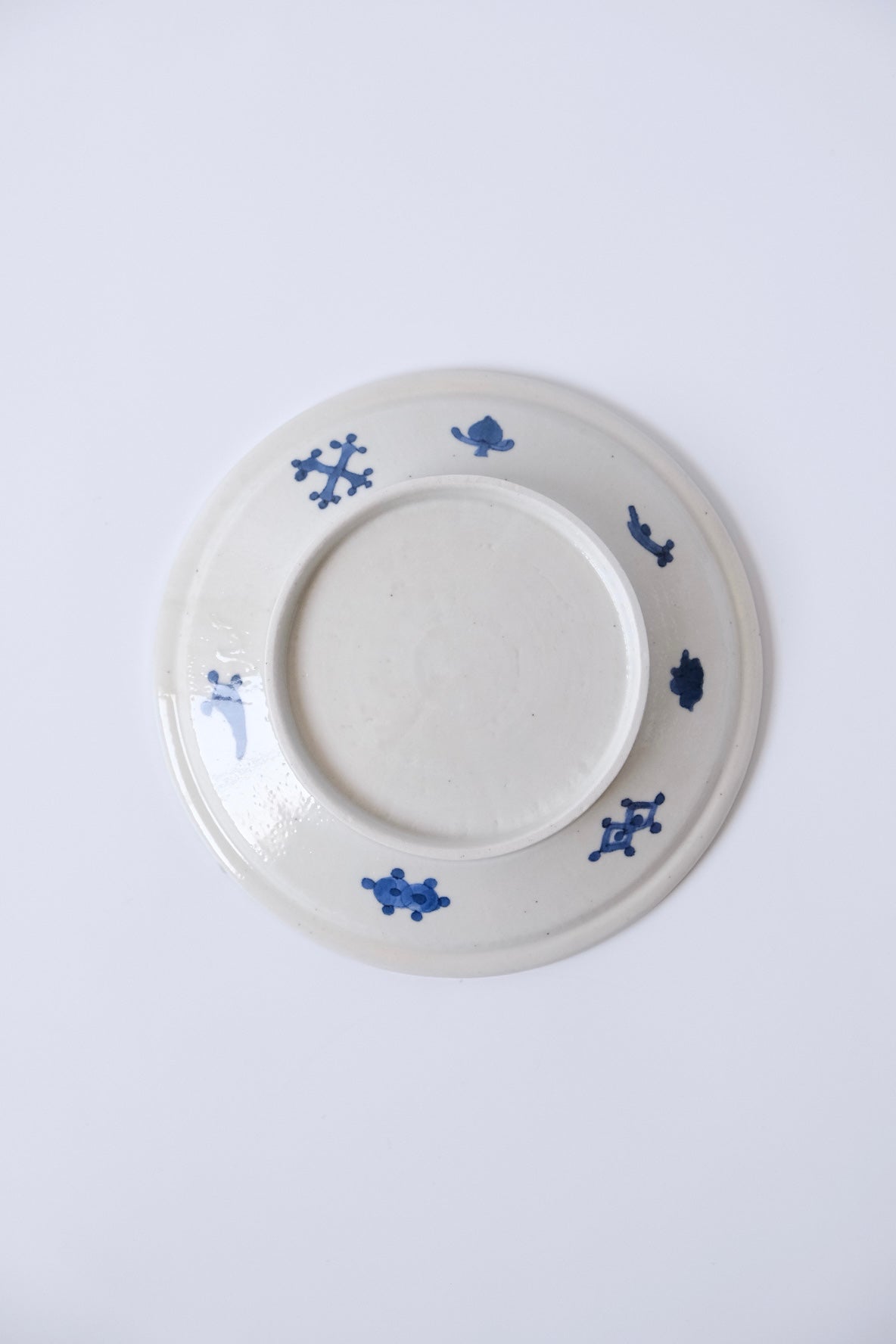 青花宝相華文7寸リム皿